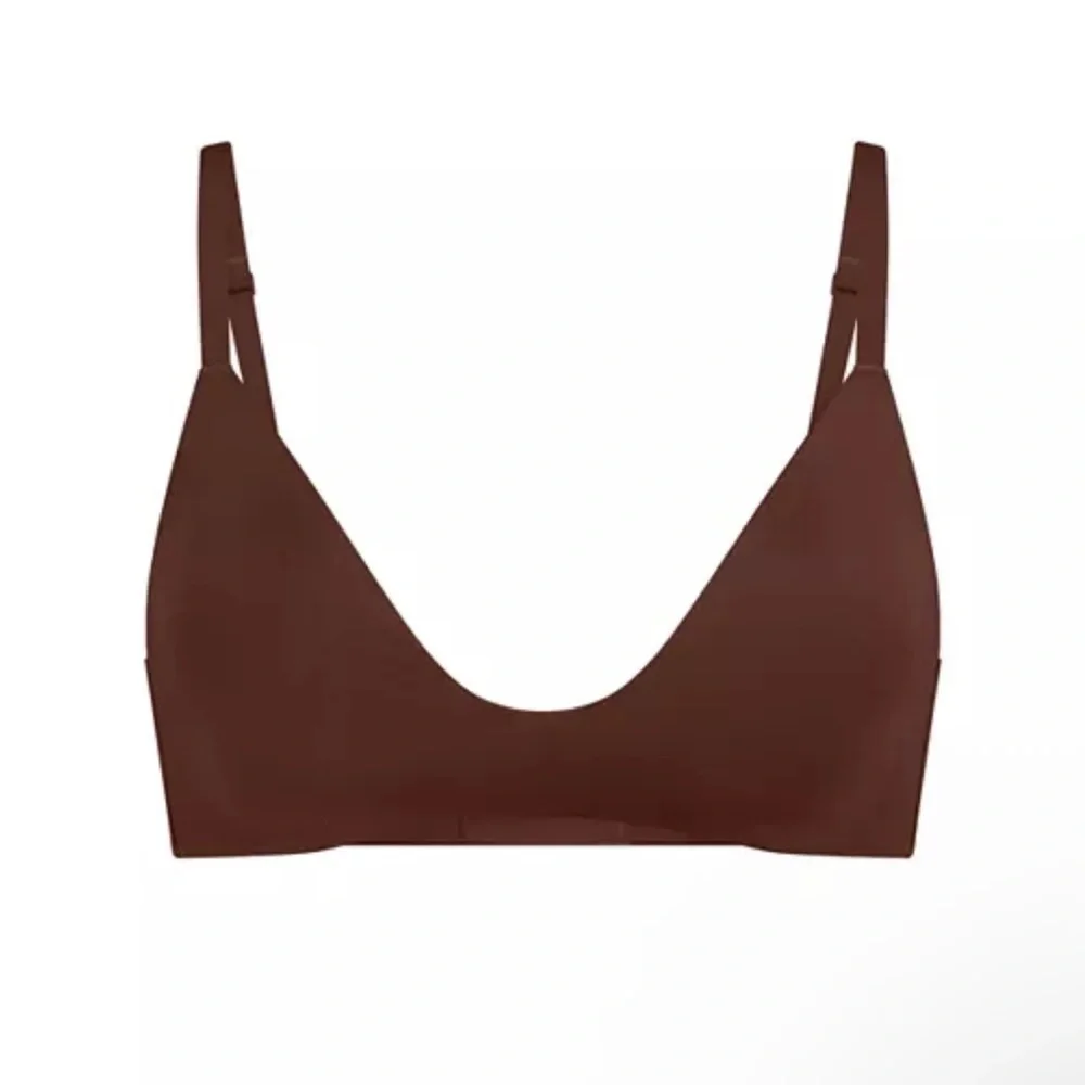 NWT Skims Wireless Form T-Shirt Bra in Cocoa - Size 36C - Picture 4 of 12